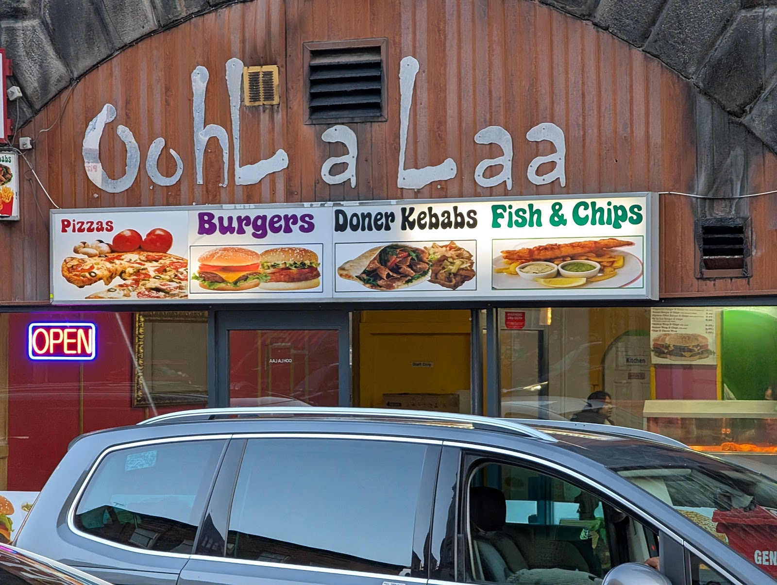 Ooh La Laa kitchen